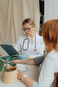 Pre-eclampsia: Warning Symptoms, Blood Pressure and Monitoring